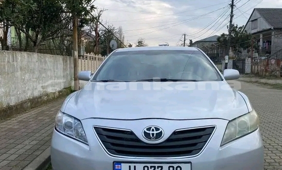 Buy Used Toyota Camry White Car in Bagdadi in Imereti Buy Used Toyota Camry White Car in Bagdadi in Imereti