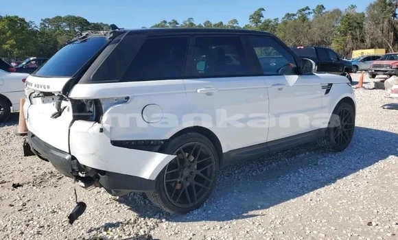 Buy Used Land Rover Range Rover White Car in Batumi in Ajaria Buy Used Land Rover Range Rover White Car in Batumi in Ajaria