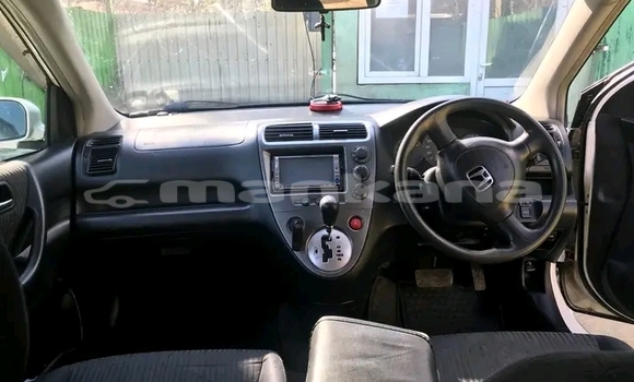 Buy Used Honda CR-X White Car in Bihvinta in Abhasia Buy Used Honda CR-X White Car in Bihvinta in Abhasia