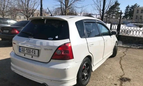 Buy Used Honda CR-X White Car in Bihvinta in Abhasia Buy Used Honda CR-X White Car in Bihvinta in Abhasia