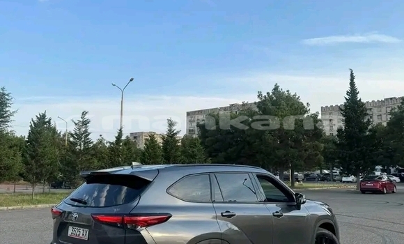 Buy Used Toyota Highlander Black Car in Batumi in Ajaria Buy Used Toyota Highlander Black Car in Batumi in Ajaria