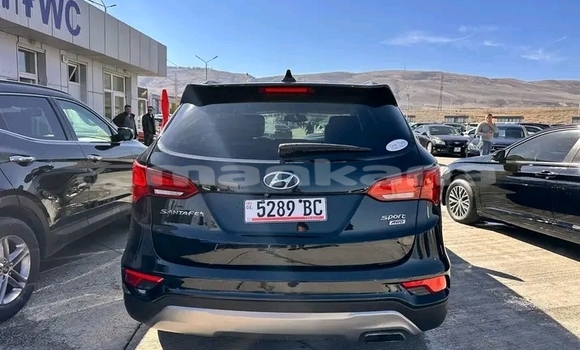 Buy Used Hyundai Santa Fe Black Car in Batumi in Ajaria