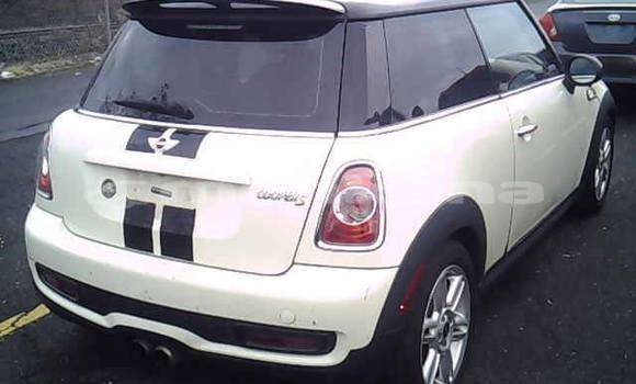 Buy Used MINI Cooper White Car in Tbilisi in Tbilisi Buy Used MINI Cooper White Car in Tbilisi in Tbilisi