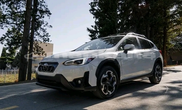 Buy Used Subaru XV White Car in Batumi in Ajaria Buy Used Subaru XV White Car in Batumi in Ajaria