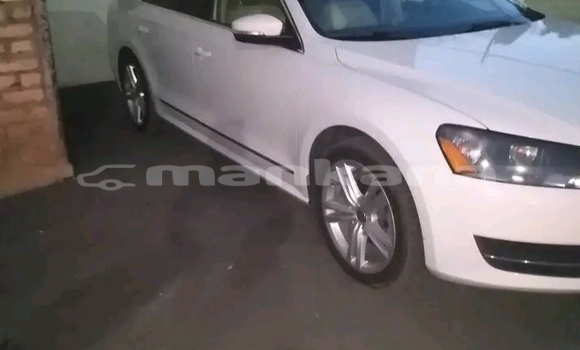 Buy Used Toyota Auris White Car in Gagra in Abhasia Buy Used Toyota Auris White Car in Gagra in Abhasia