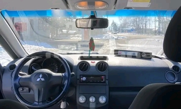 Buy Used Mitsubishi Delica Blue Car in Bihvinta in Abhasia Buy Used Mitsubishi Delica Blue Car in Bihvinta in Abhasia