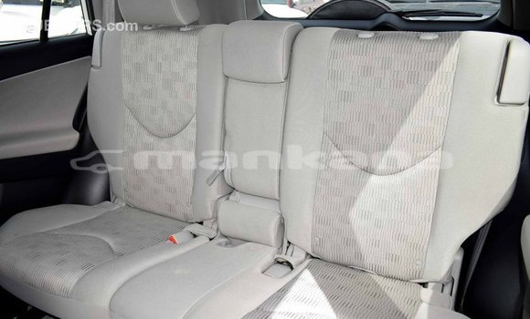 Buy Import Toyota HiAce White Truck in Import - Dubai in Abhasia Buy Import Toyota HiAce White Truck in Import - Dubai in Abhasia