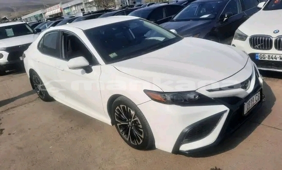 Buy Used Toyota Camry White Car in Borzhomi in Samche-Zhavaheti Buy Used Toyota Camry White Car in Borzhomi in Samche-Zhavaheti