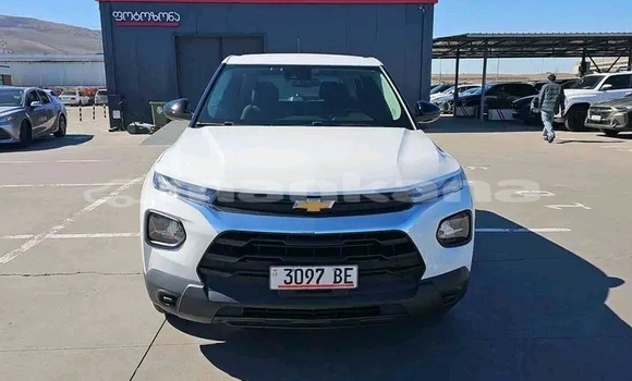 Buy Used Chevrolet TrailBlazer White Car in Batumi in Ajaria Buy Used Chevrolet TrailBlazer White Car in Batumi in Ajaria