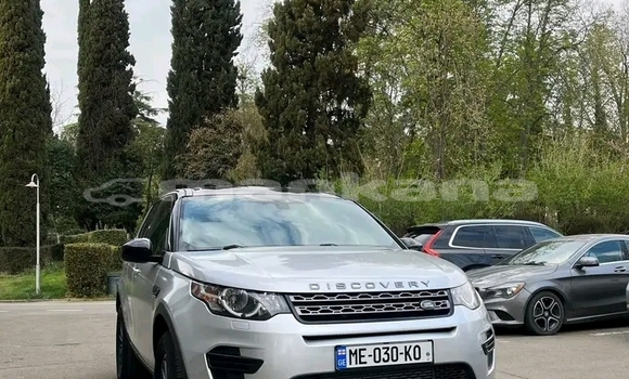 Buy Used Land Rover Discovery White Car in Gagra in Abhasia Buy Used Land Rover Discovery White Car in Gagra in Abhasia