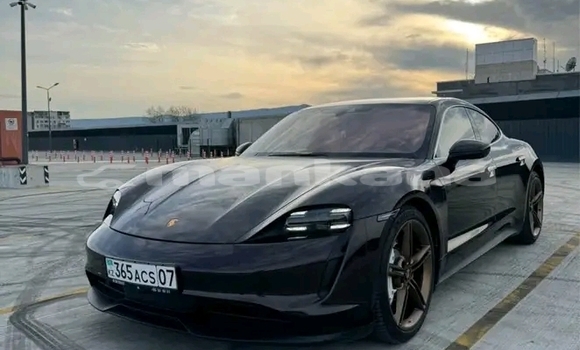 Buy Used Porsche Panamera Black Car in Batumi in Ajaria Buy Used Porsche Panamera Black Car in Batumi in Ajaria