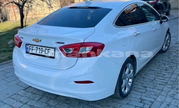 Buy Used Toyota Camry White Car in Bihvinta in Abhasia Buy Used Toyota Camry White Car in Bihvinta in Abhasia