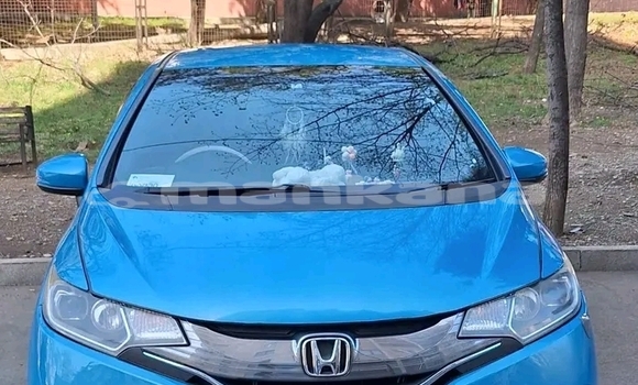 Buy Used Honda FIT Blue Car in Bihvinta in Abhasia Buy Used Honda FIT Blue Car in Bihvinta in Abhasia