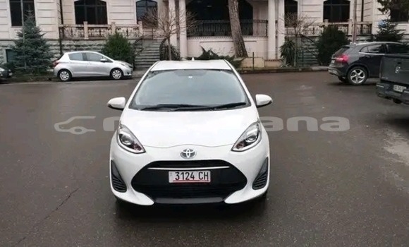 Buy Used Toyota Aqua White Car in Batumi in Ajaria Buy Used Toyota Aqua White Car in Batumi in Ajaria