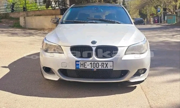 Buy Used Toyota Avensis White Car in Bihvinta in Abhasia Buy Used Toyota Avensis White Car in Bihvinta in Abhasia