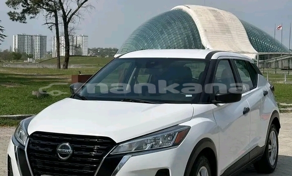 Buy Used Nissan Kix White Car in Batumi in Ajaria Buy Used Nissan Kix White Car in Batumi in Ajaria