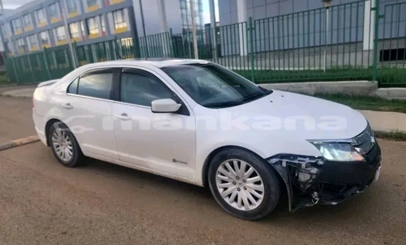 Buy Used Toyota Avalon White Car in Bihvinta in Abhasia Buy Used Toyota Avalon White Car in Bihvinta in Abhasia