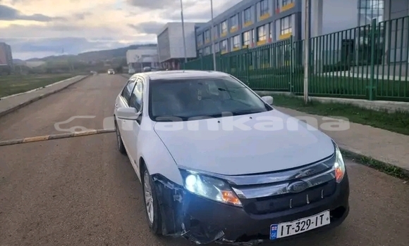 Buy Used Toyota Avalon White Car in Bihvinta in Abhasia Buy Used Toyota Avalon White Car in Bihvinta in Abhasia