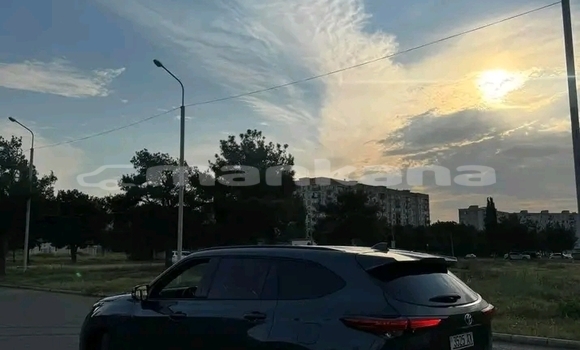 Buy Used Toyota Highlander Other Car in Batumi in Ajaria Buy Used Toyota Highlander Other Car in Batumi in Ajaria