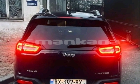 Medium with watermark jeep cherokee abhasia bihvinta 7239