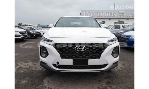 Buy Import Hyundai Santa Fe White Car in Import - Dubai in Abhasia Buy Import Hyundai Santa Fe White Car in Import - Dubai in Abhasia