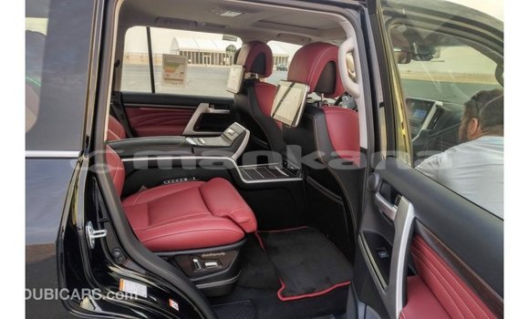 Buy Import Toyota Land Cruiser Black Car in Import - Dubai in Abhasia Buy Import Toyota Land Cruiser Black Car in Import - Dubai in Abhasia