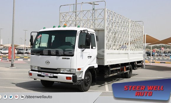 Buy Import Nissan 350Z White Car in Import - Dubai in Abhasia Buy Import Nissan 350Z White Car in Import - Dubai in Abhasia