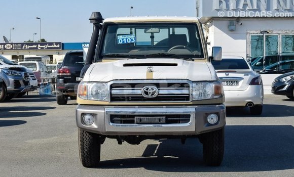 Buy Import Toyota Land Cruiser Beige Car in Import - Dubai in Abhasia Buy Import Toyota Land Cruiser Beige Car in Import - Dubai in Abhasia
