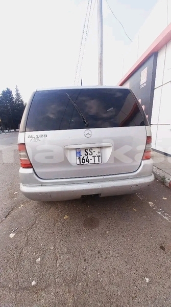 Big with watermark mercedes benz 270d ajaria batumi 7616