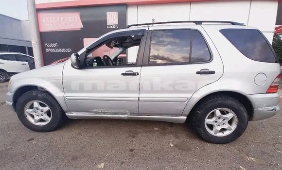 Buy Used Mercedes-Benz 270D Other Car in Batumi in Ajaria Buy Used Mercedes-Benz 270D Other Car in Batumi in Ajaria