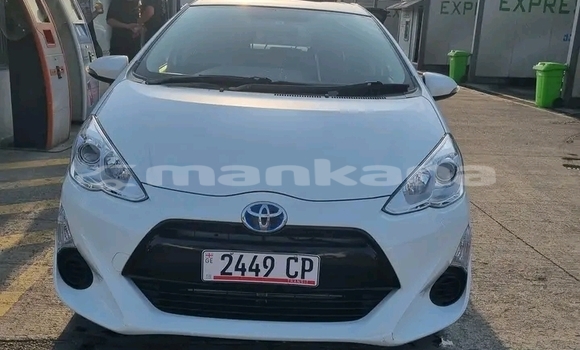 Buy Used Toyota Aqua White Car in Batumi in Ajaria Buy Used Toyota Aqua White Car in Batumi in Ajaria