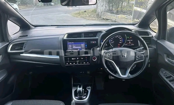 Buy Used Honda Stepwgn Black Car in Batumi in Ajaria Buy Used Honda Stepwgn Black Car in Batumi in Ajaria