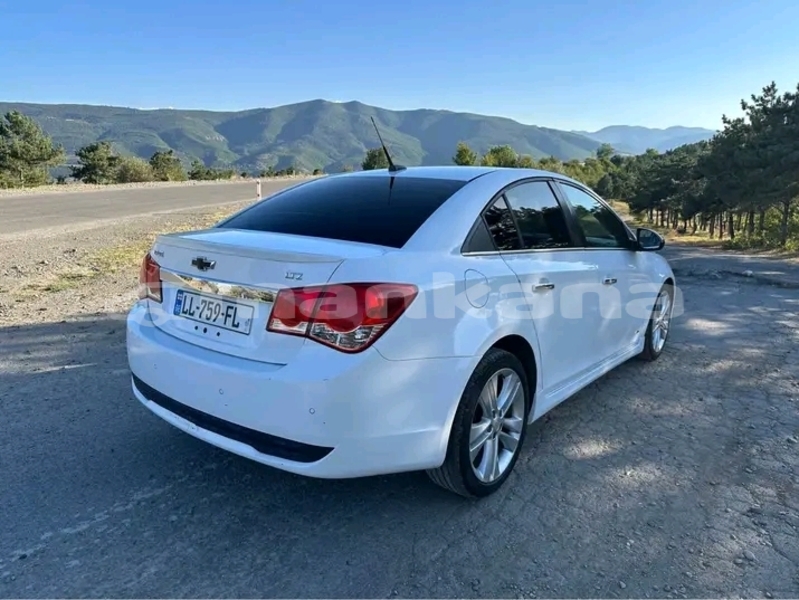 Big with watermark chevrolet cruze ajaria batumi 7662