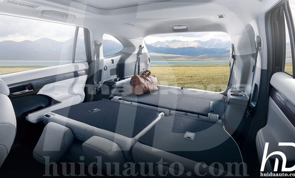 Buy New Toyota Highlander White Car in Batumi in Ajaria Buy New Toyota Highlander White Car in Batumi in Ajaria