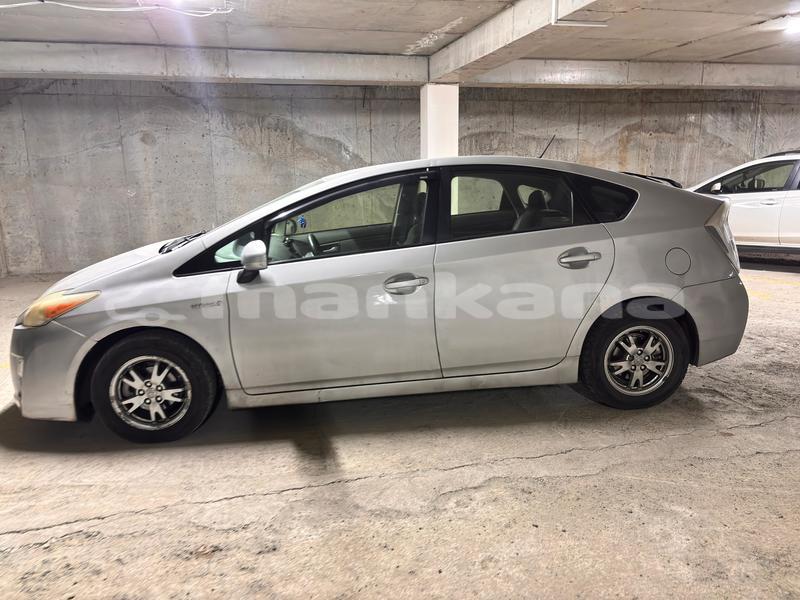 Big with watermark toyota prius tbilisi tbilisi 7750