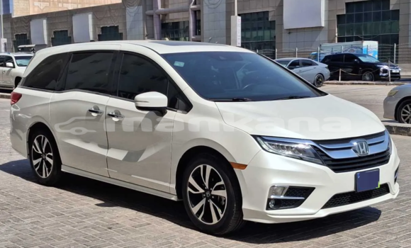 Buy Used Honda Odyssey White Car in Tbilisi in Tbilisi Buy Used Honda Odyssey White Car in Tbilisi in Tbilisi