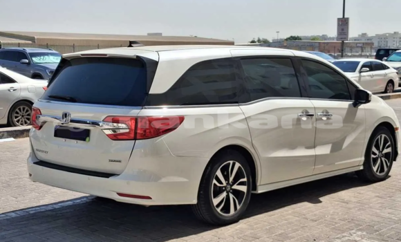 Buy Used Honda Odyssey White Car in Tbilisi in Tbilisi Buy Used Honda Odyssey White Car in Tbilisi in Tbilisi