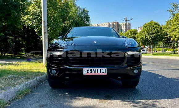 Buy Used Porsche Cayenne Black Car in Tbilisi in Tbilisi