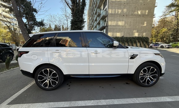 Buy Import Land Rover Range Rover Sport White Car in Tbilisi in Tbilisi Buy Import Land Rover Range Rover Sport White Car in Tbilisi in Tbilisi
