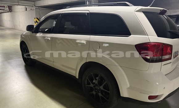 Buy Import Dodge Journey White Car in Tbilisi in Tbilisi Buy Import Dodge Journey White Car in Tbilisi in Tbilisi