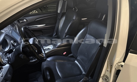 Buy Import Dodge Journey White Car in Tbilisi in Tbilisi Buy Import Dodge Journey White Car in Tbilisi in Tbilisi
