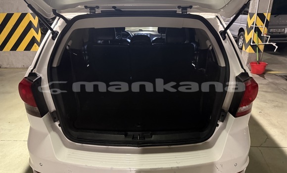 Buy Import Dodge Journey White Car in Tbilisi in Tbilisi Buy Import Dodge Journey White Car in Tbilisi in Tbilisi