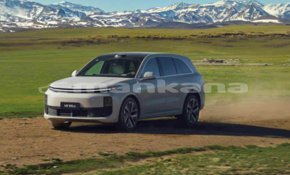 Buy New LTI TX White Car in Tkibuli in Imereti Buy New LTI TX White Car in Tkibuli in Imereti