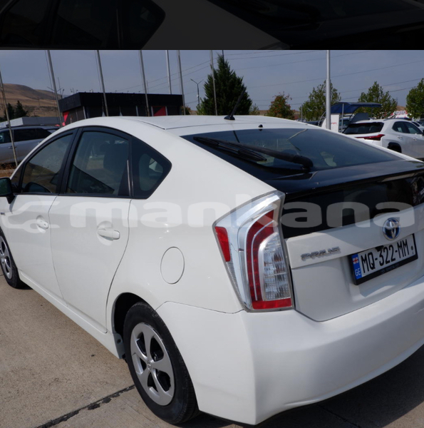 Big with watermark toyota prius tbilisi tbilisi 7838