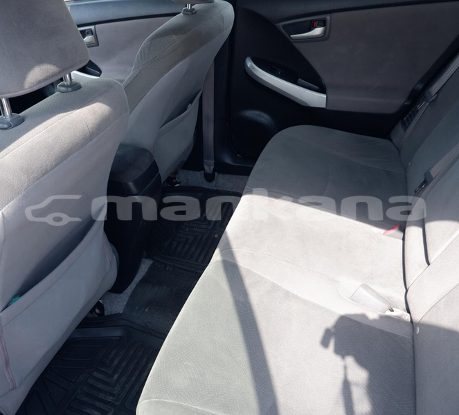 Big with watermark toyota prius tbilisi tbilisi 7838