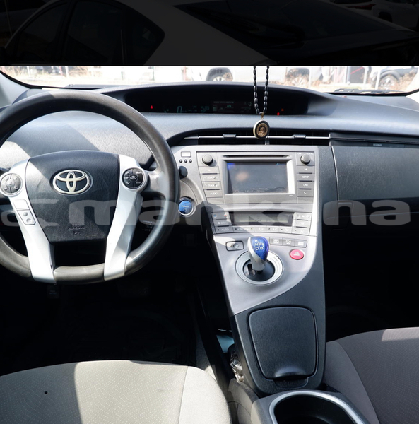 Big with watermark toyota prius tbilisi tbilisi 7838