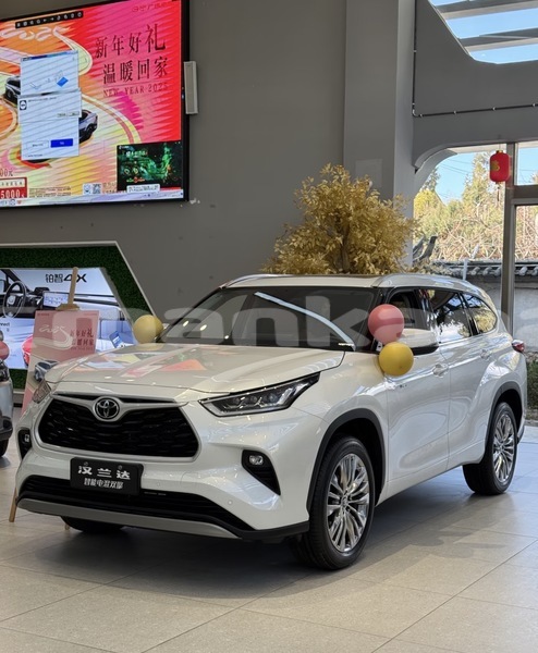 Big with watermark toyota highlander tbilisi tbilisi 7846