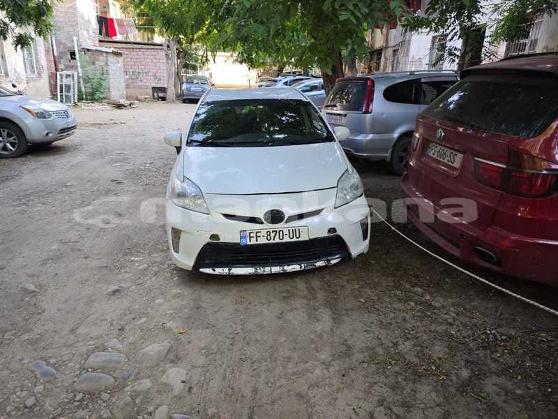 Big with watermark toyota prius tbilisi tbilisi 7851