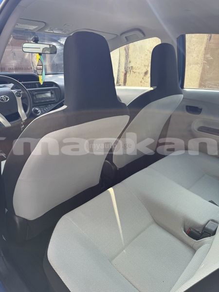 Big with watermark toyota prius tbilisi tbilisi 7873