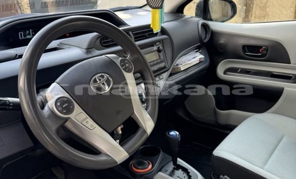 Buy Used Toyota Prius Blue Car in Tbilisi in Tbilisi Buy Used Toyota Prius Blue Car in Tbilisi in Tbilisi